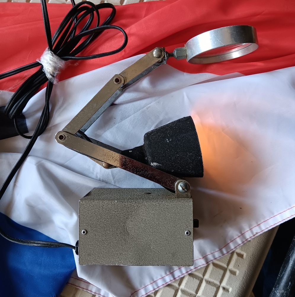 Compact Adjustable Desk Lamp with Magnifier